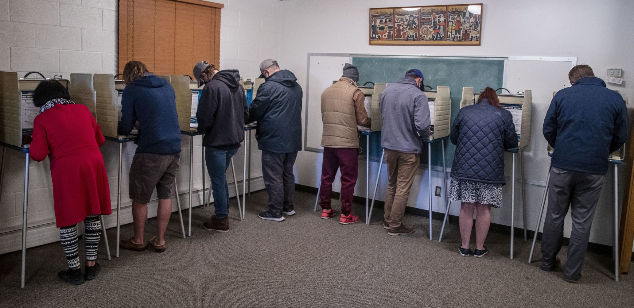 20201104_new_voting_pic_cm001
